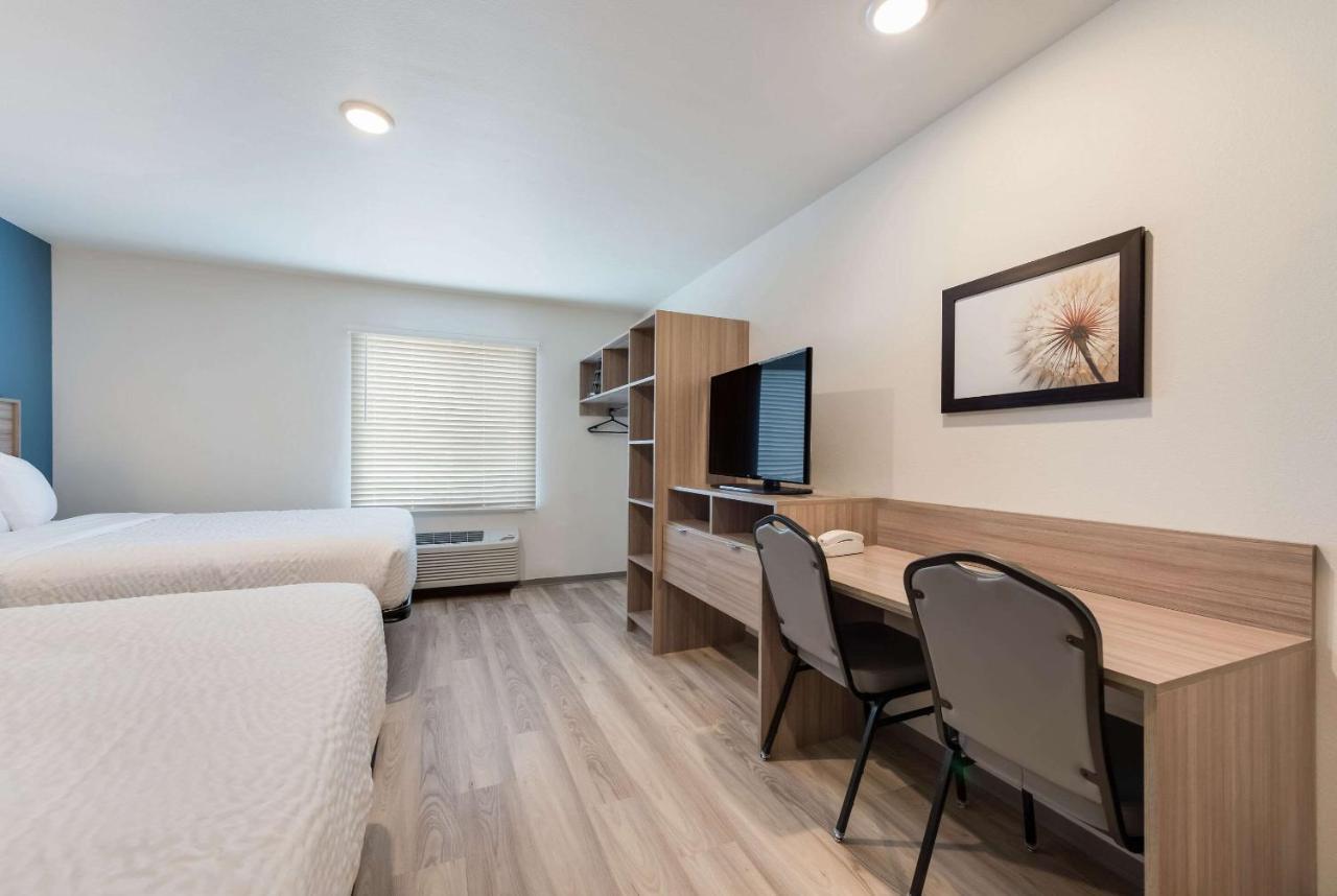 Woodspring Suites Meridian Exterior photo